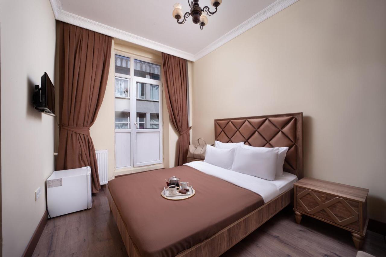 Taxim Cool Hotel อิสตันบูล ภายนอก รูปภาพ